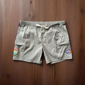 The North Face Shorts Mens 2XL XXL Green Cargo Patched Belted Nylon Stretch